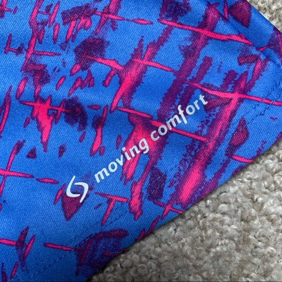 Moving Comfort Bestie Tank - Picture 5 of 9